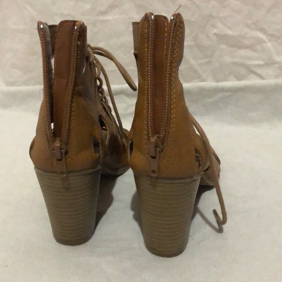 Rampage open toed booties size 7.5, Sandals - Picture 4 of 6